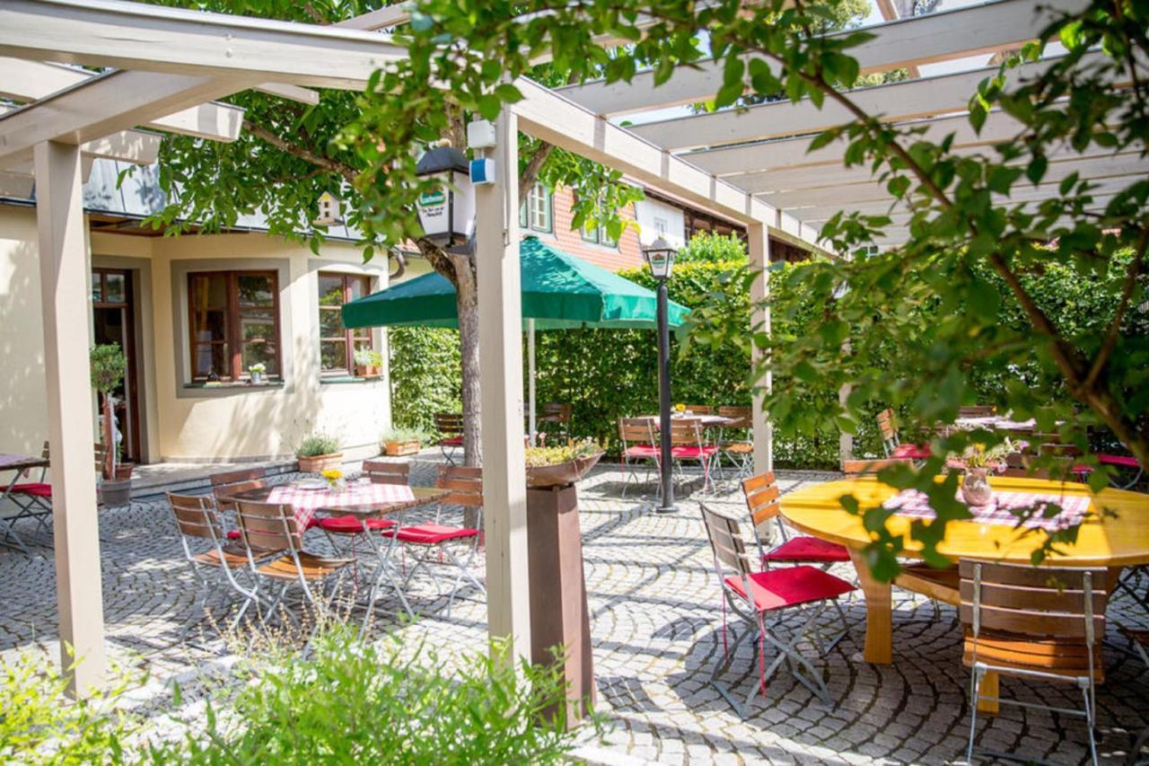 Herrenschenke-Cafe Eiring Königsberg in Bayern 外观 照片